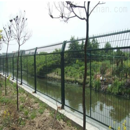 ?護(hù)欄網(wǎng)施工注意事項圖片2 ?護(hù)欄網(wǎng)施工注意事項圖片2