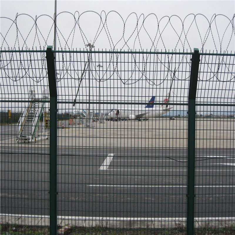飛機(jī)場護(hù)欄網(wǎng) 鋼筋網(wǎng)圍界生產(chǎn)廠家圖片1 飛機(jī)場護(hù)欄網(wǎng) 鋼筋網(wǎng)圍界生產(chǎn)廠家圖片1