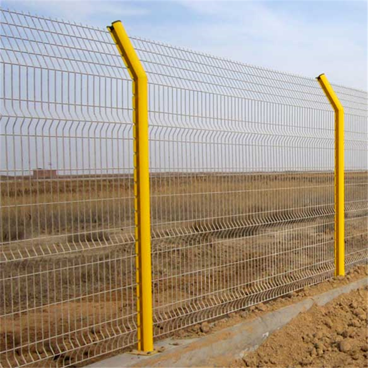 高速公路護(hù)欄網(wǎng)圖片4 高速公路護(hù)欄網(wǎng)圖片4