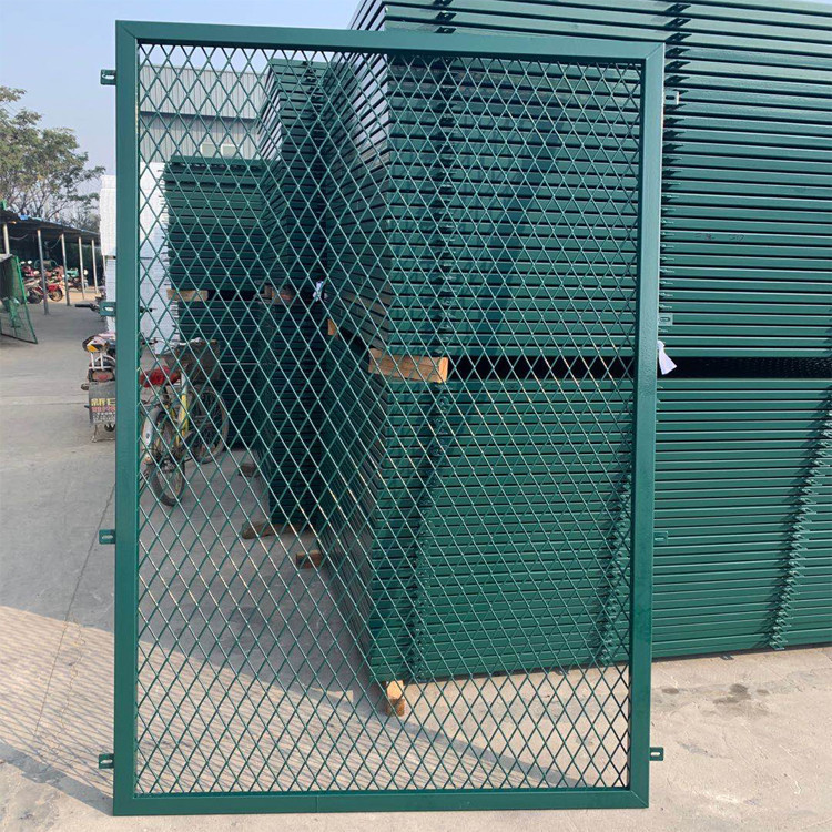 保稅區(qū)碼頭護欄網圖片1