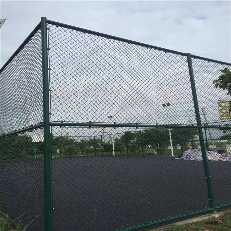 網(wǎng)球場(chǎng)圍網(wǎng)圖片4 網(wǎng)球場(chǎng)圍網(wǎng)圖片4