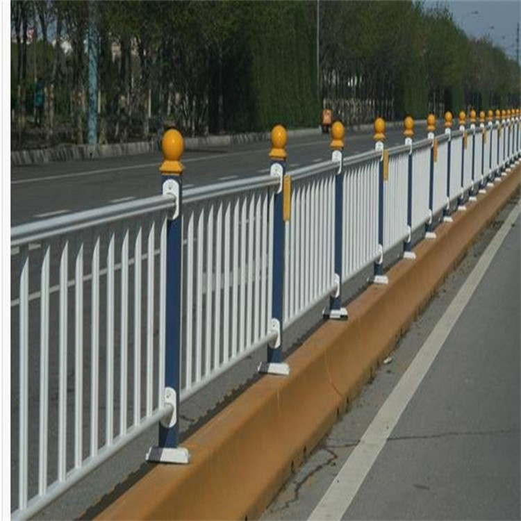 道路隔離市政護欄圖片2
