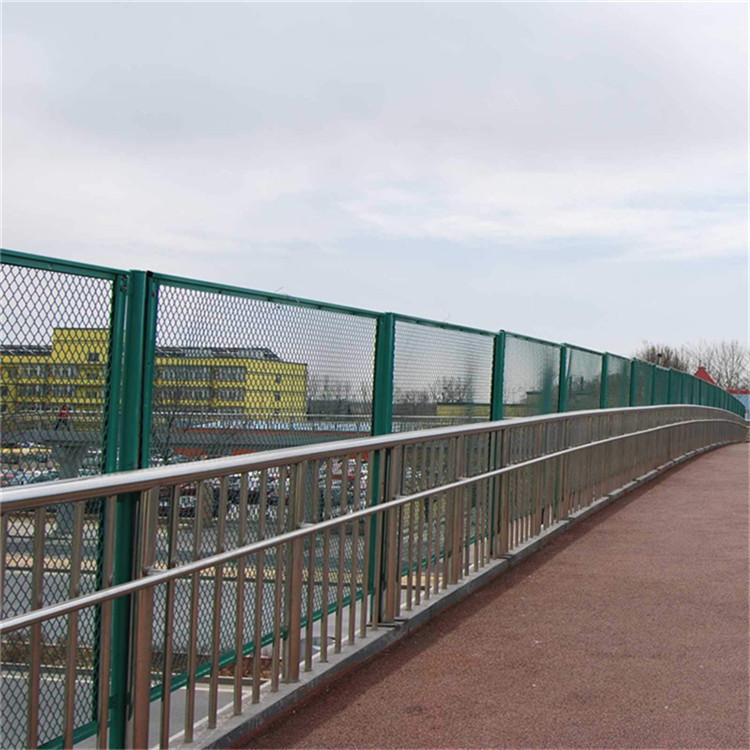 人行天橋防拋網(wǎng)圖片4 人行天橋防拋網(wǎng)圖片4