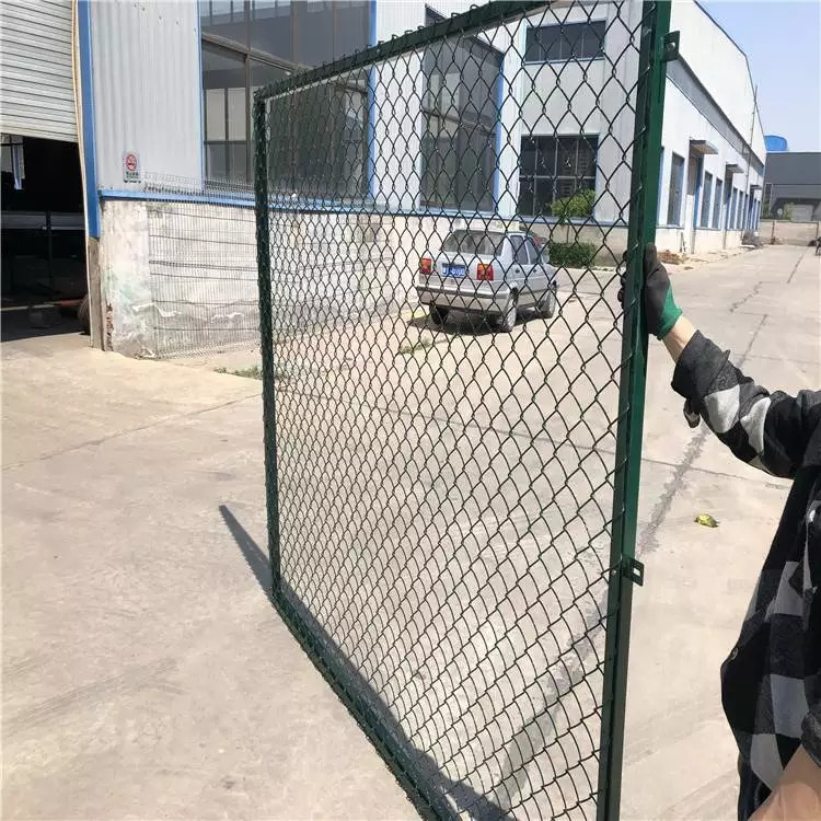 體育場(chǎng)隔離網(wǎng)圖片1 體育場(chǎng)隔離網(wǎng)圖片1