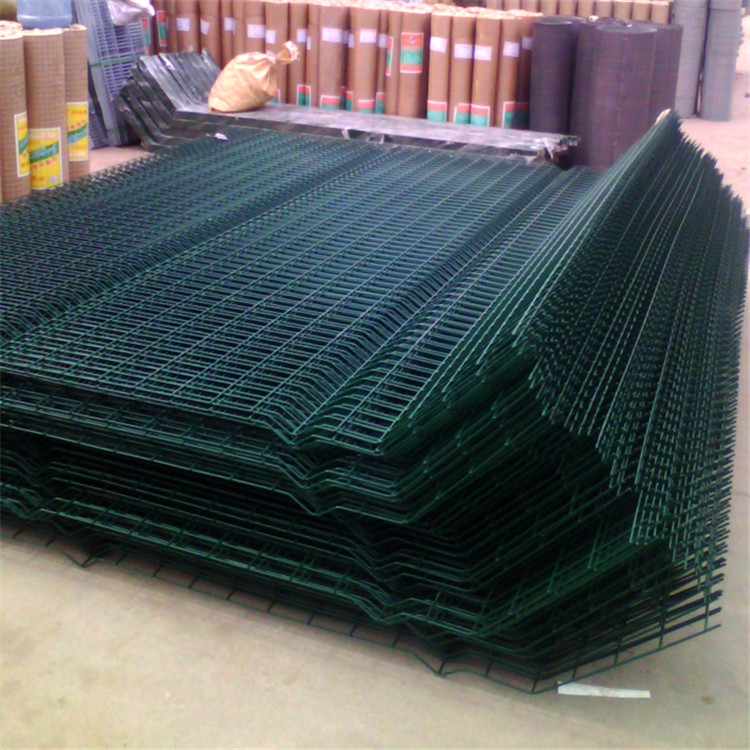 圍墻護欄網(wǎng)圖片3 圍墻護欄網(wǎng)圖片3