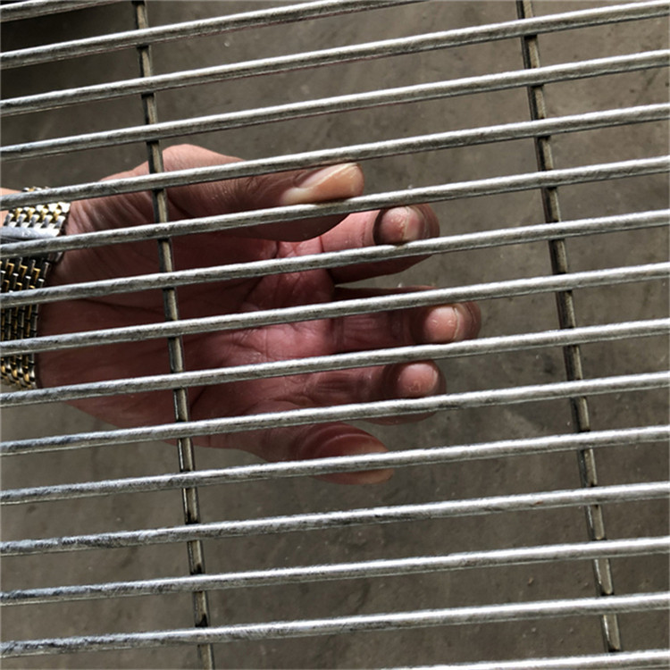 358護(hù)欄網(wǎng)圖片1 358護(hù)欄網(wǎng)圖片1