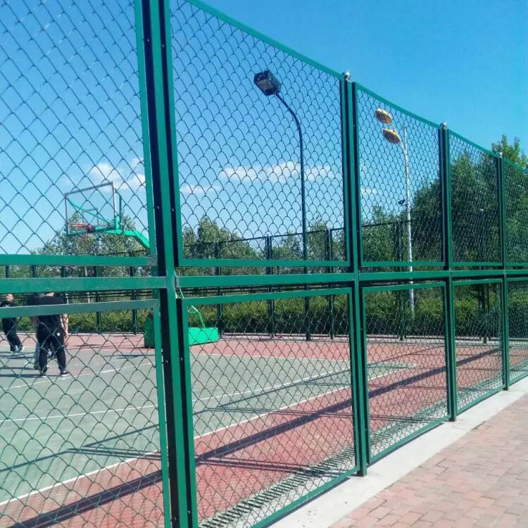 體育訓練場地護欄網(wǎng)圖片2