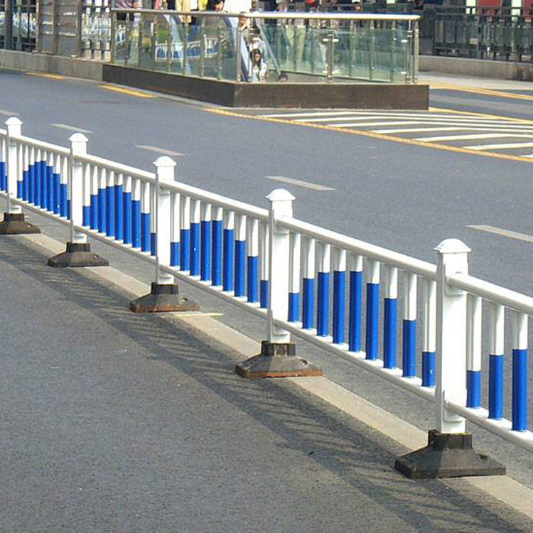 交通分流市政護(hù)欄 圖片4 交通分流市政護(hù)欄 圖片4